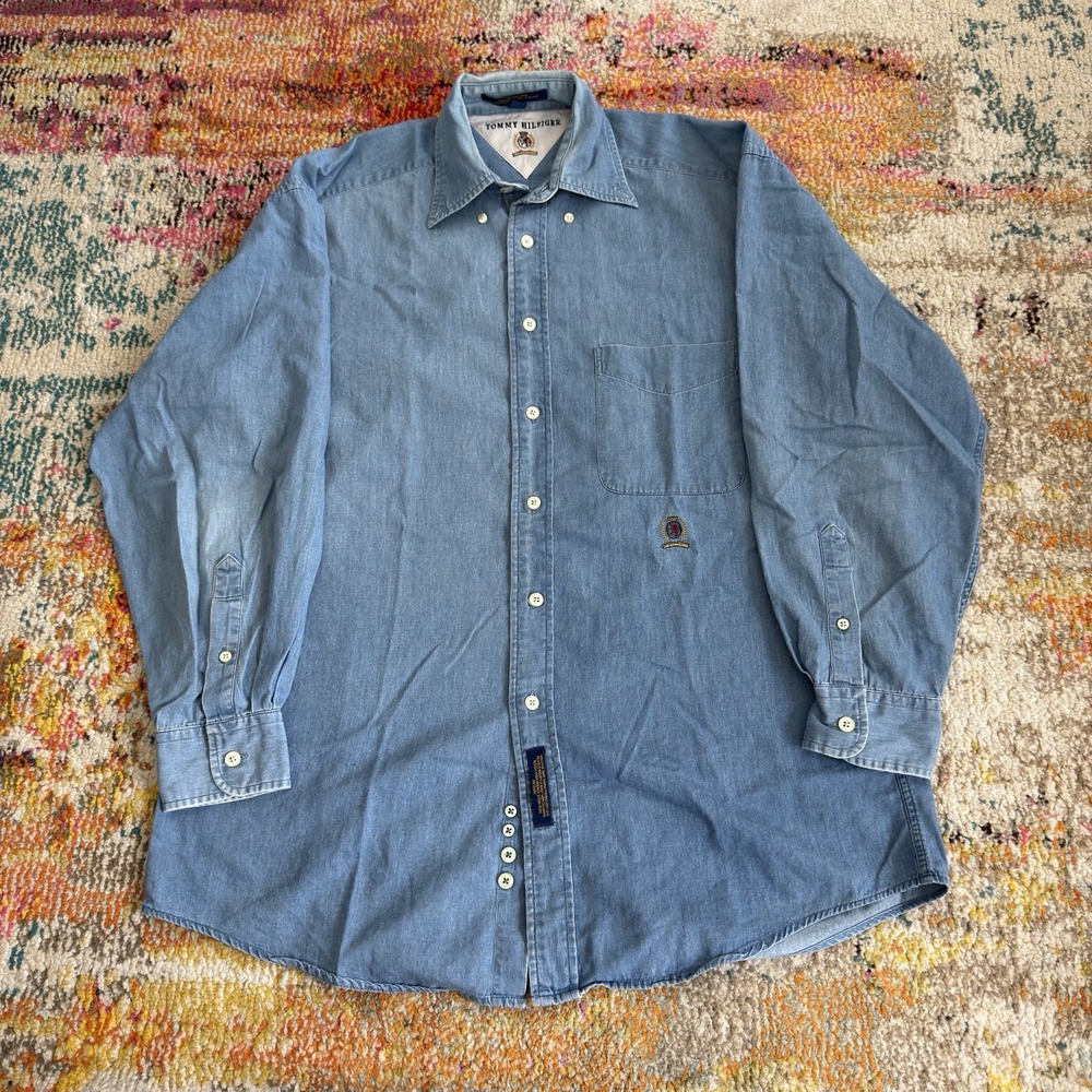 Vintage Tommy Hilfiger Light Wash Denim Button Down Shirt 15-32